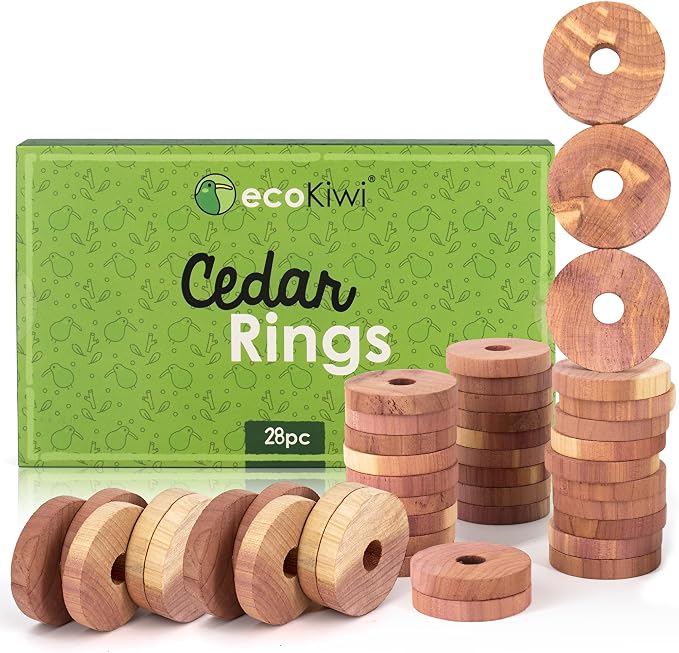 ecoKiwi Cedar Blocks for Clothes Storage by ecoKiwi